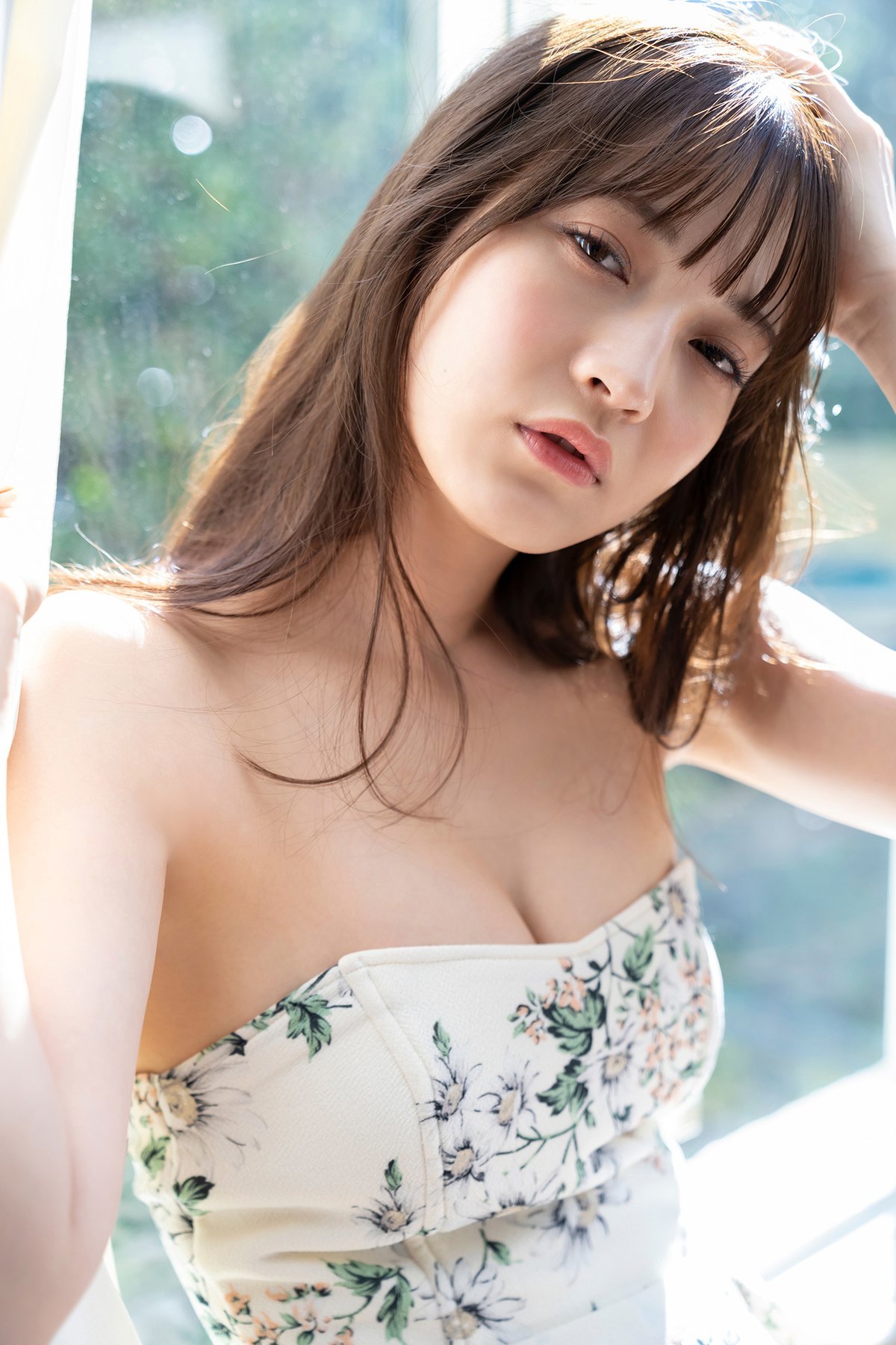 FLASH Photobook 2023 05 30 Nanako Kurosaki 黒嵜菜々子 Melting Young Lady 0017 7848272437.jpg