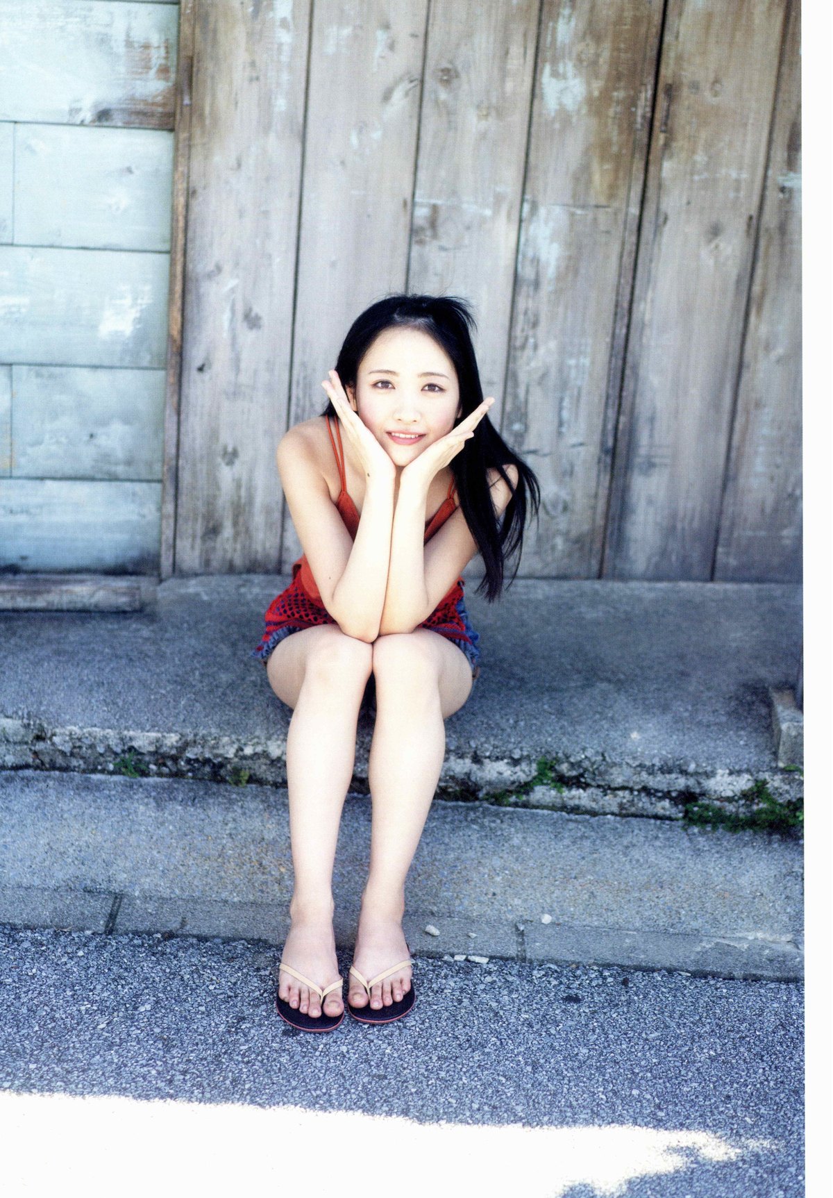 Photobook 2020 12 02 Chiho Ishida 石田千穂 1st Photobook Lemon Season B 0032 0492061431.jpg