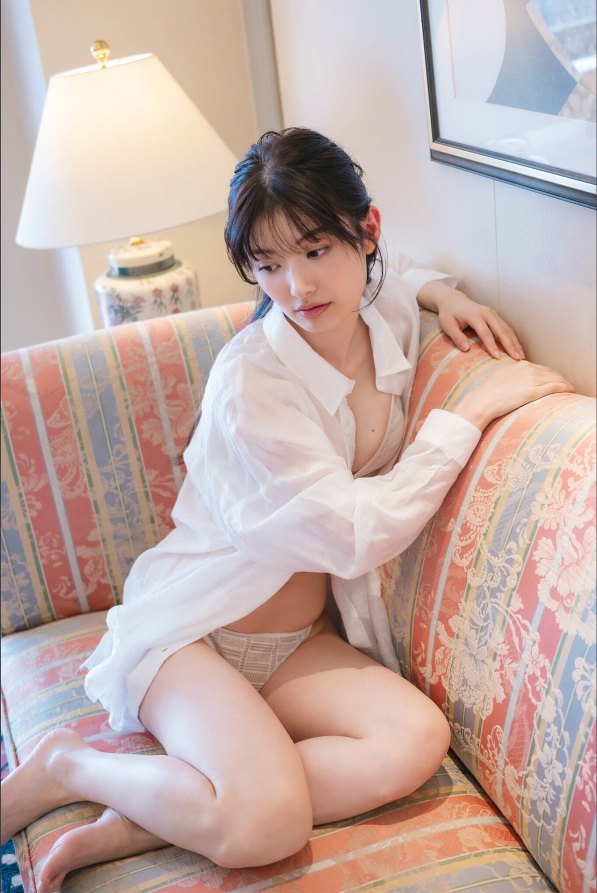 Weekly Gendai Photobook 2023 07 21 Tomu Muto 武藤十夢 Genius To Seduce A 0004 6792961307.jpg