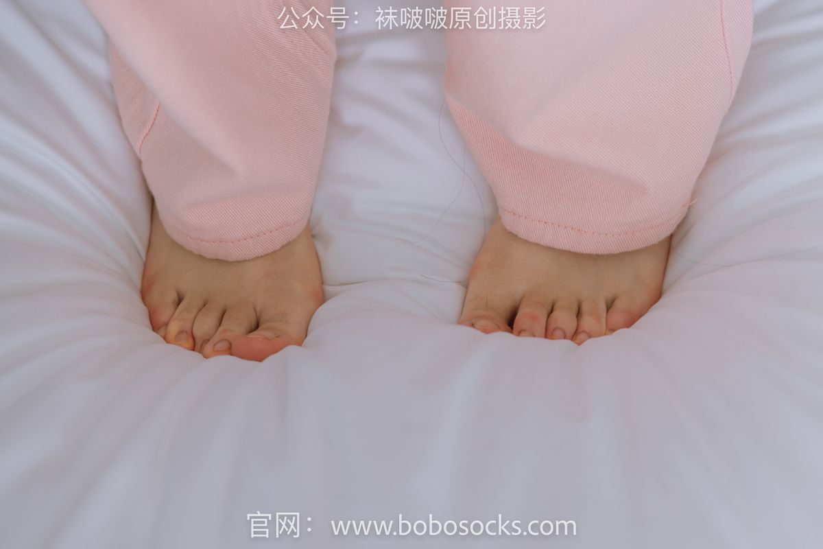 BoBoSocks袜啵啵 NO 141 Zhou Zhou B 0069 1360848916.jpg