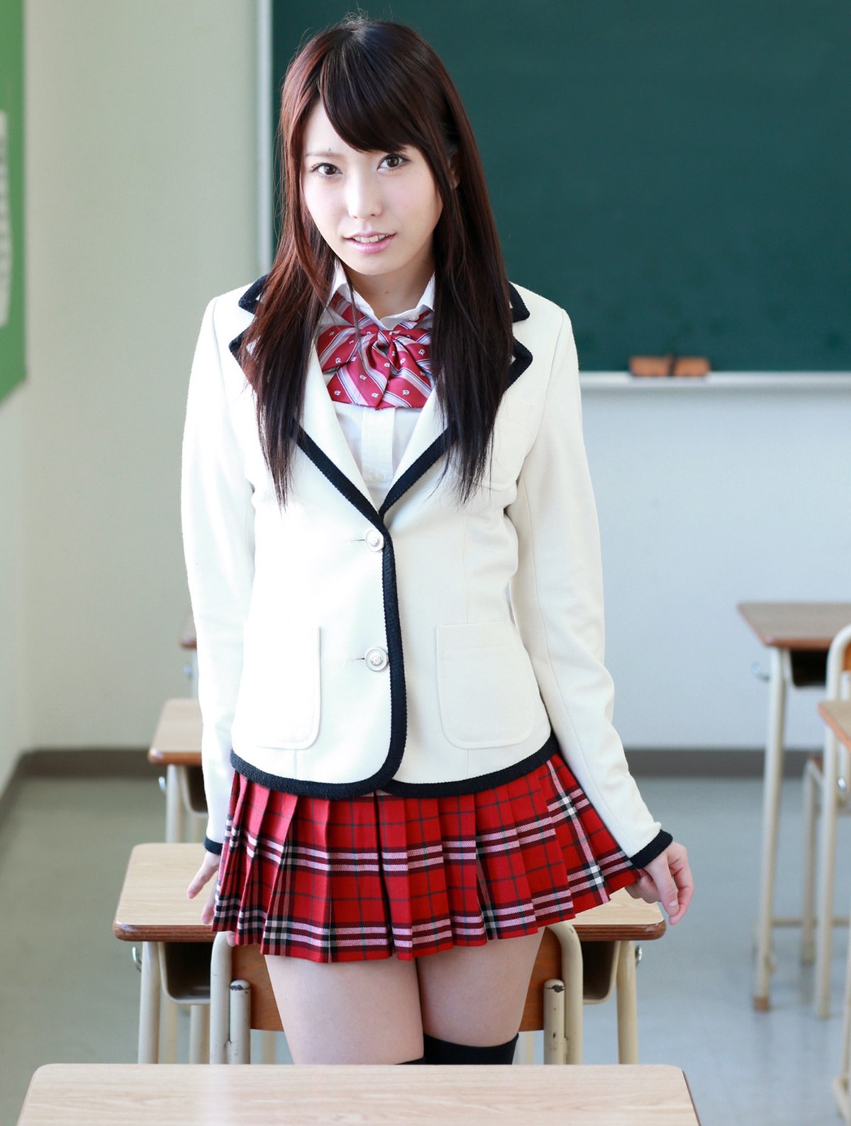 Photobook 2013 06 28 Chika Arimura 有村千佳 Girls School After School 0002 6608178687.jpg