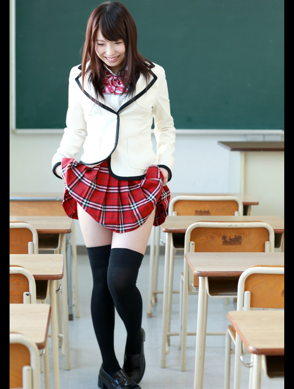 Photobook 2013 06 28 Chika Arimura 有村千佳 Girls School After School 0021 4725854990.jpg