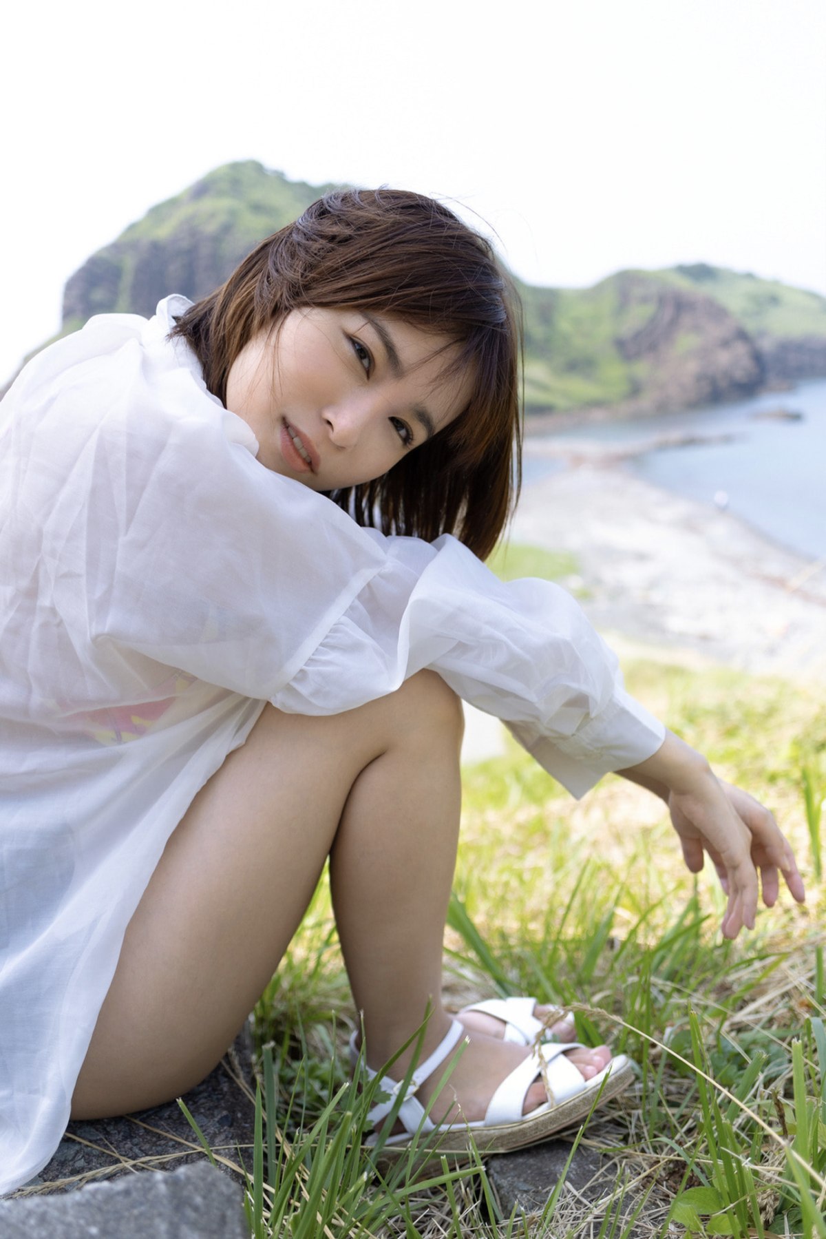 Photobook Asuna Kawai 河合あすな Toki No Shizuku On That Island I Spent With You 0034 9058794693.jpg