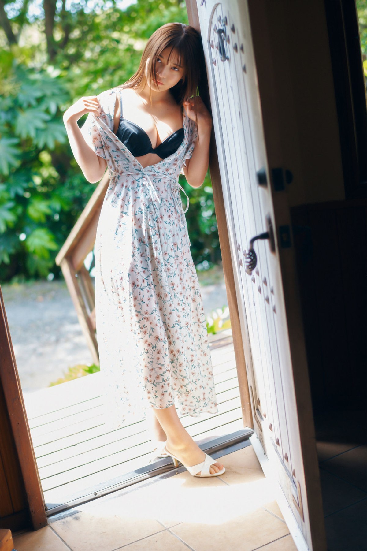 Weekly Gendai Photobook 2023 07 28 Nanako Kurosaki 黒嵜菜々子 Yukata Appearance Is Disheveled 0017 4681467645.jpg