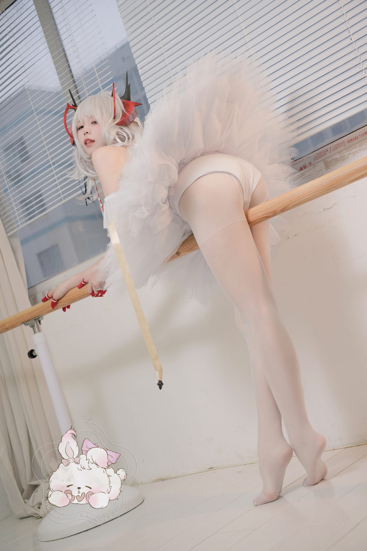 Coser@黏黏团子兔 W天鹅之舞 0022 0981516554.jpg