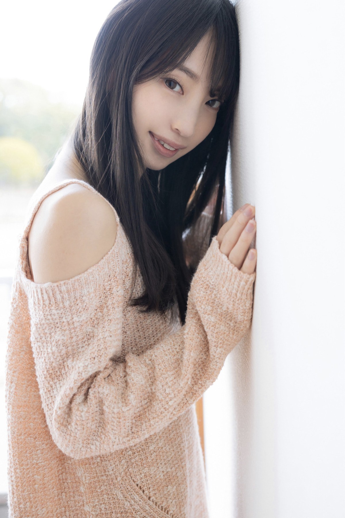 Photobook 2022 05 20 Kotone Toa 冬愛ことね Eternal Youth 0009 9223158967.jpg