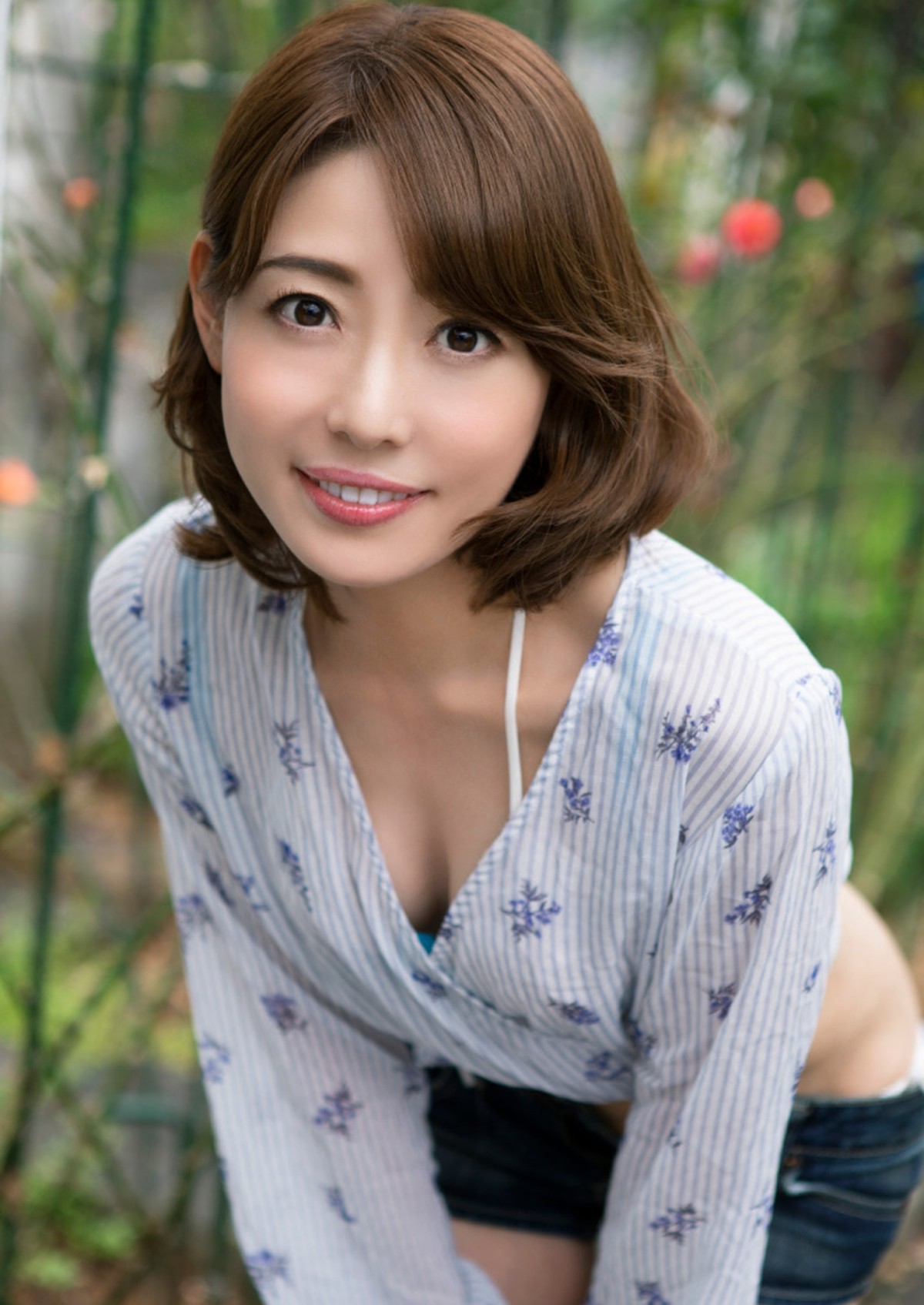 Photobook Manaka Matsuyama 松山まなか Sorairo 0025 7338304723.jpg