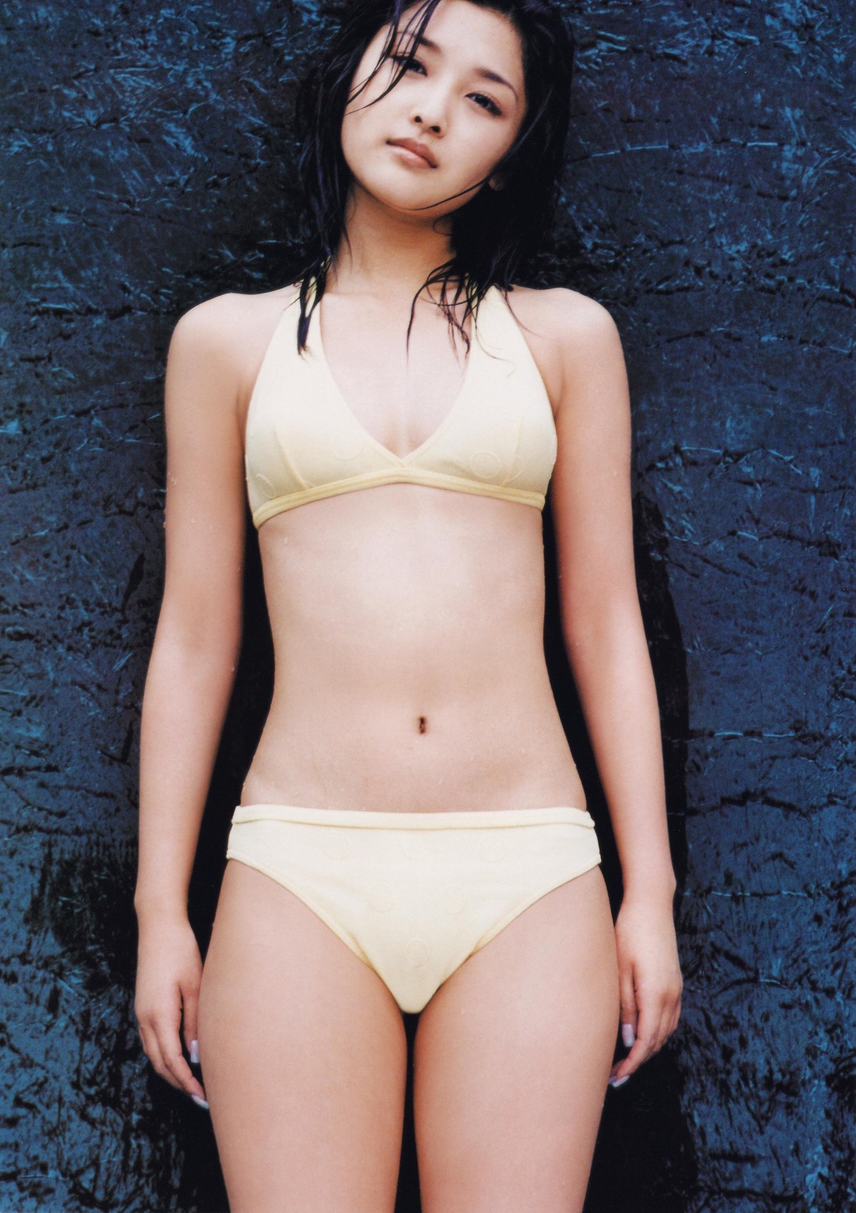 Photobook Rika Ishikawa 石川梨華 Gorgeous Hana bi See The Pay 0084 4265391987.jpg