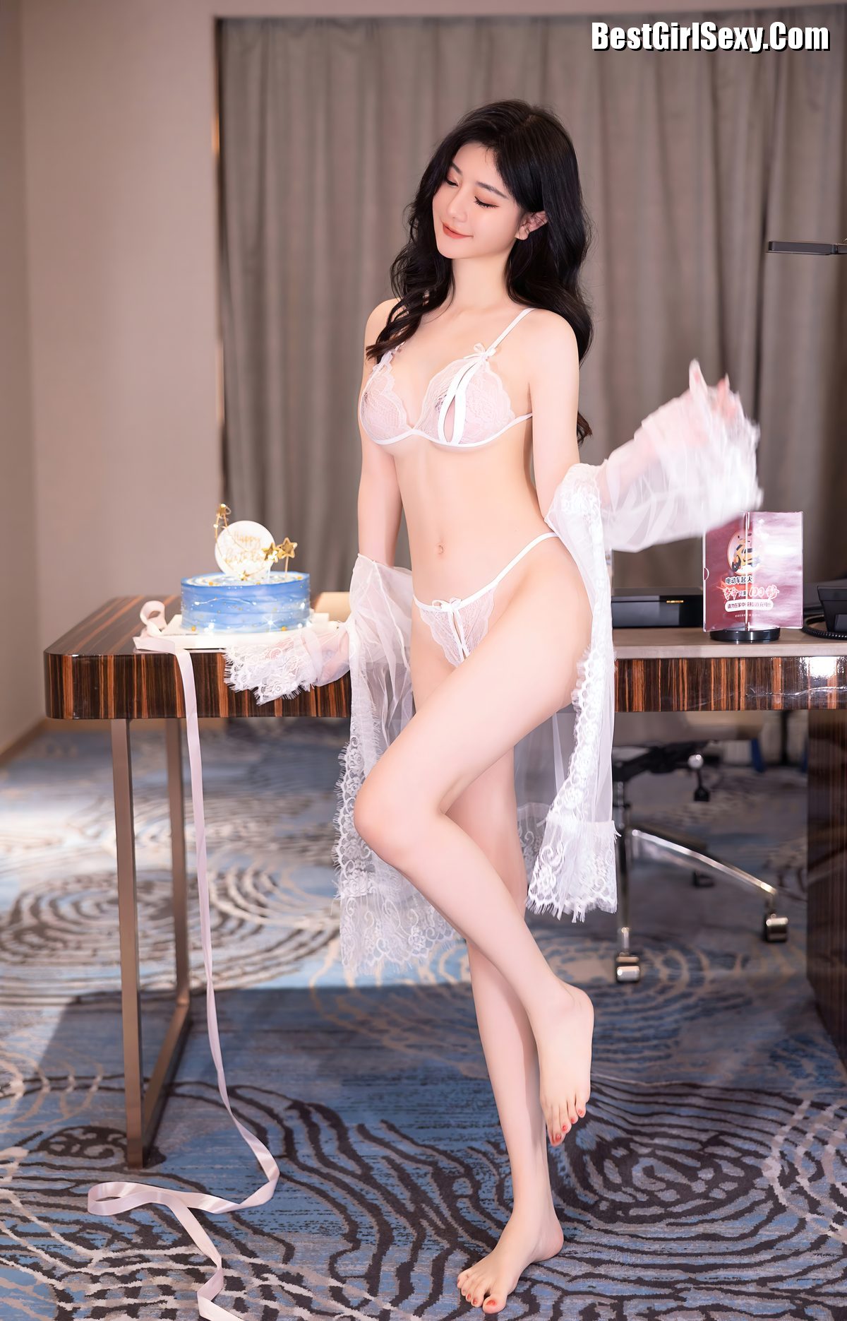 Xie Xiao En 谢小蒽 Vol 011 内购无水印 生日聚会 B 0009 2456259785.jpg