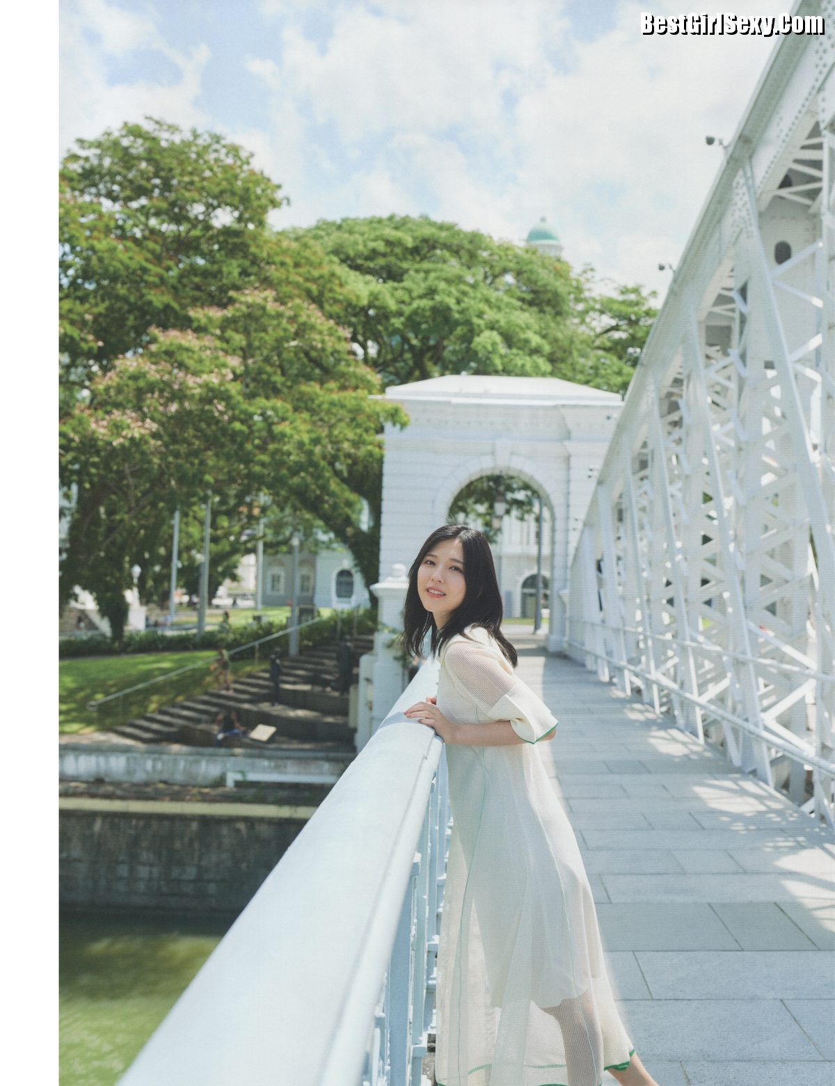 Graduation Commemorative Photobook Seira Hayakawa 早川聖来 See You Someday A 0060 4037443441.jpg