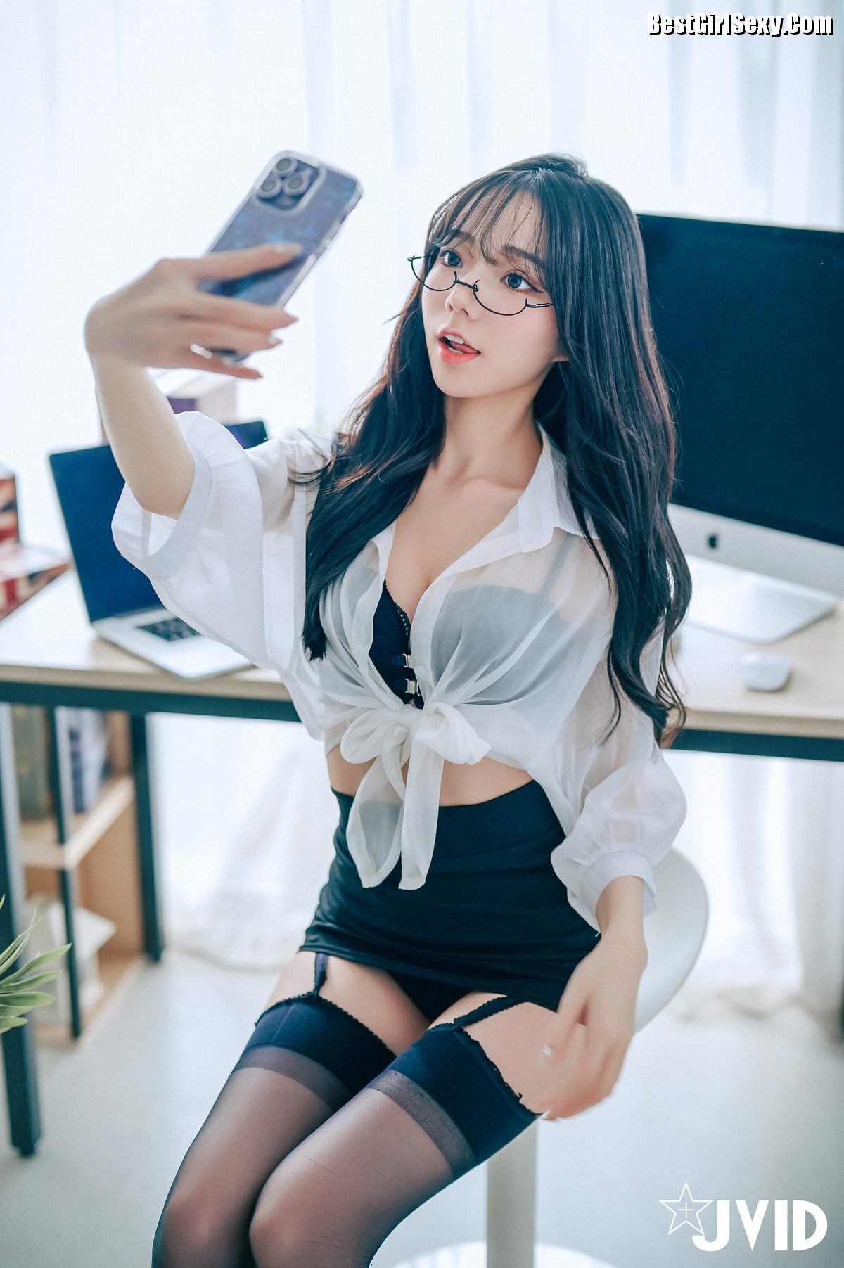 JVID Jiu Jiu 啾啾 Lustful Little Secretary A 0023 3137268518.jpg