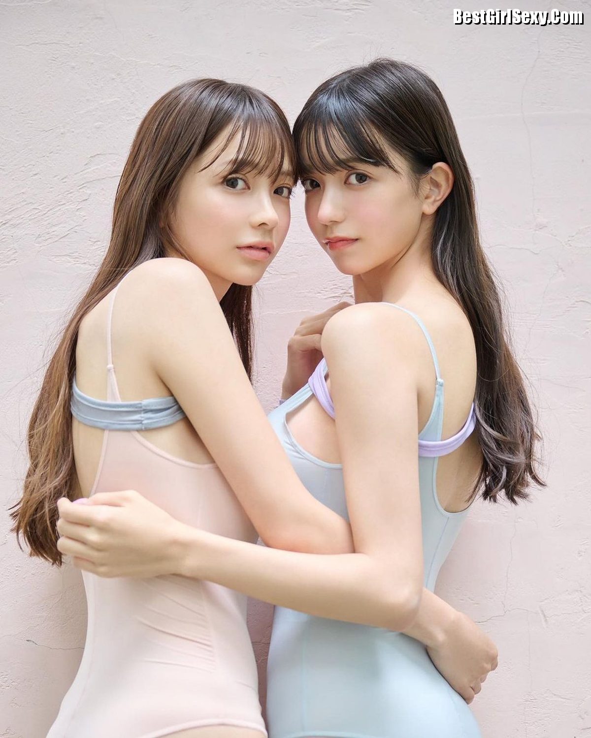 Kiki Hiiragi 柊きき x Fuuka Mori 森ふう花 Kisekis Twins 0041 6346429997.jpg