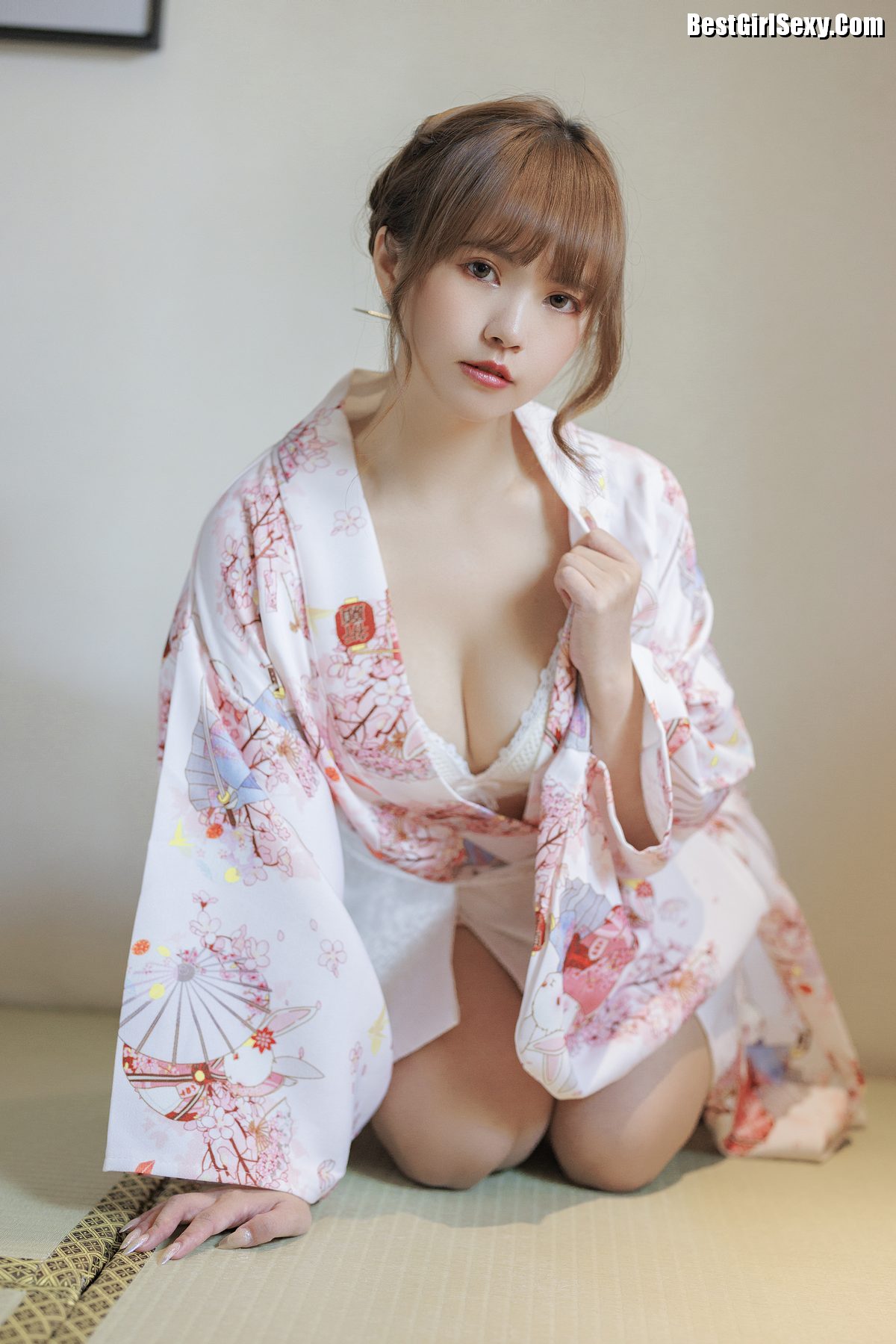 Zhang Si Yun Nice 张思允Nice Vol 013 内购无水印 樱花少女 0025 5445352434.jpg