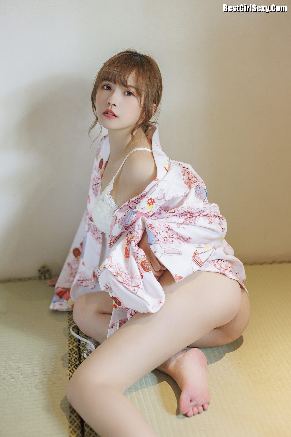 Zhang Si Yun Nice 张思允Nice Vol 013 内购无水印 樱花少女 0027 6391947115.jpg