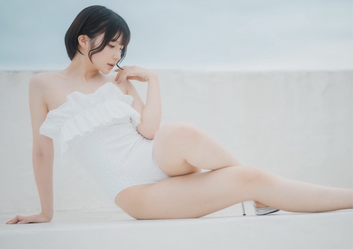 Amakawa Seika 天川星夏 1st e book Pure Part4 0016 7107535777.jpg