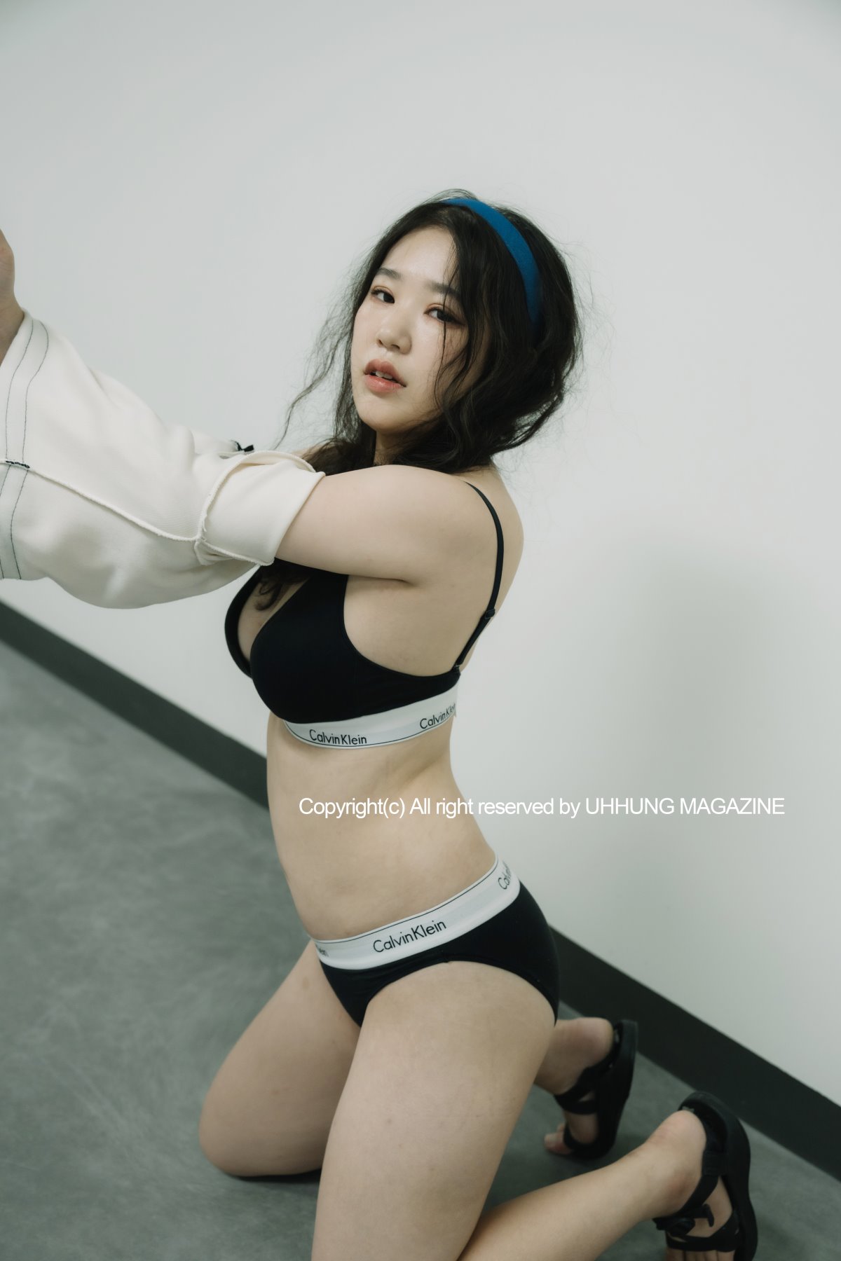 UHHUNG MAGAZINE Jenn Vol 1 Taekwondo Part1 0007 5458406495.jpg