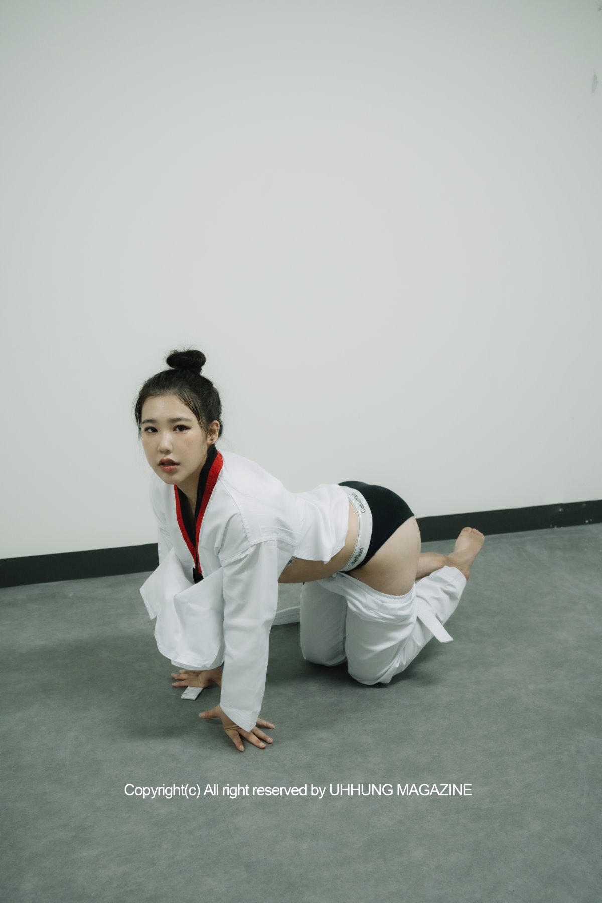 UHHUNG MAGAZINE Jenn Vol 1 Taekwondo Part1 0049 8737512075.jpg