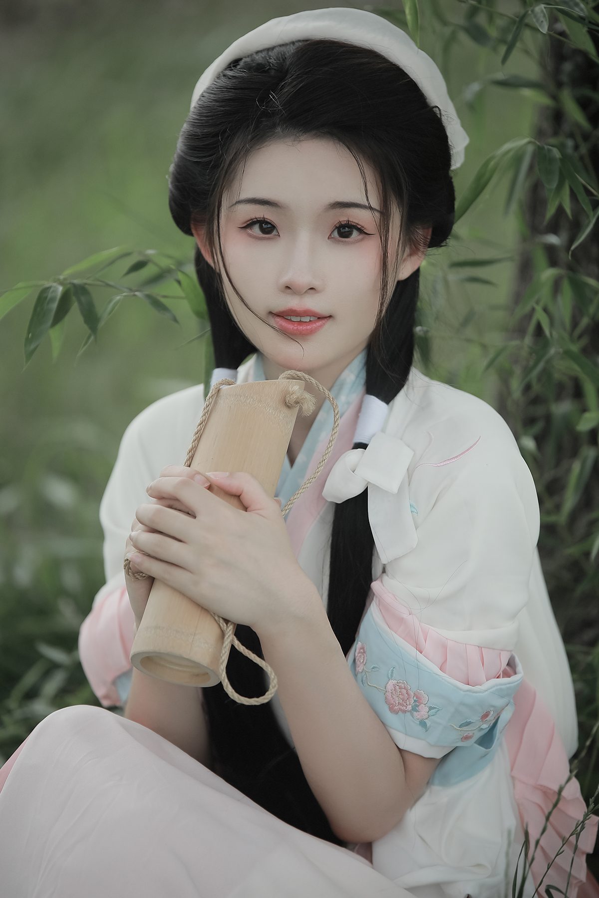 YiTuYu艺图语 Vol.5161 Miao Miao Jia De Xiao Yu Gan
