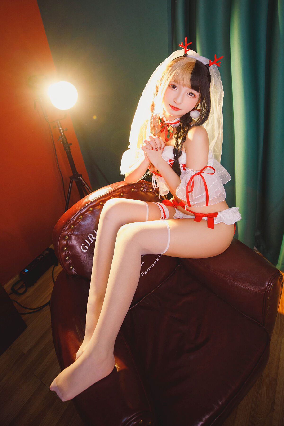 Coser@神楽坂真冬 Vol 074 绝对企画 圣诞小鹿 鹿の恩返し Part3 0012 9581315929.jpg