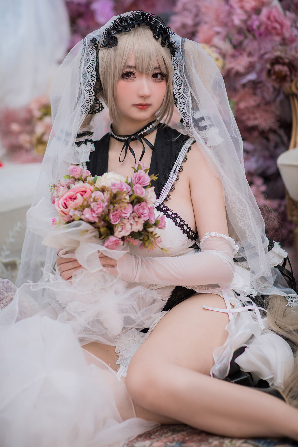 Coser@风筝Kaitto – Awesome Young Lady Dressing Up 可畏 梳妆的大小姐