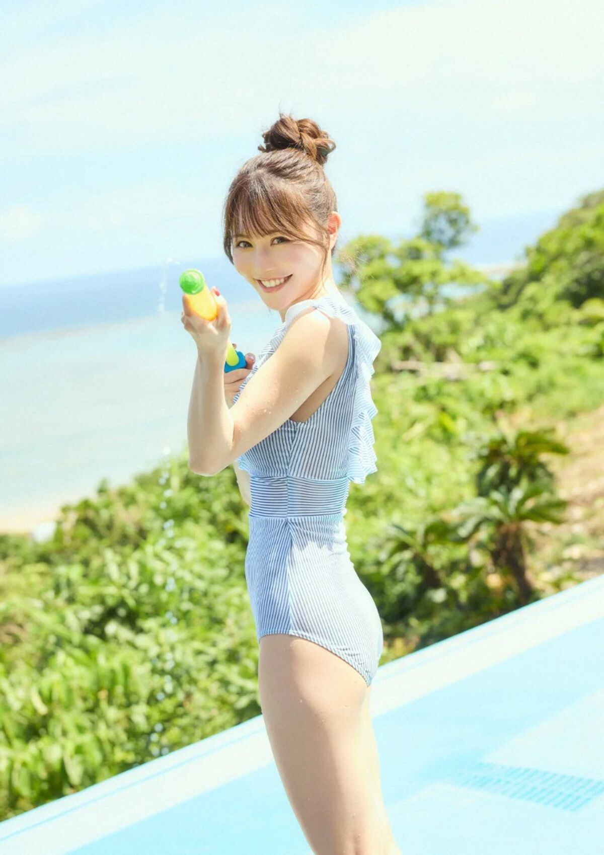 Digital Photobook Komiyama Haruka 込山榛香 Turquoise Blue Temptation 0006 7244060403.jpg