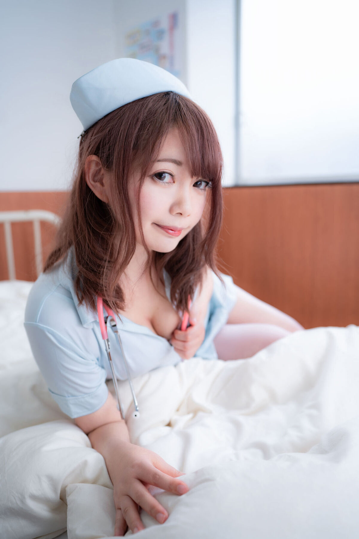 Photobook Shizuku Honami 穂南しずく The Lazy Sister Vol 1 0007 8707278747.jpg