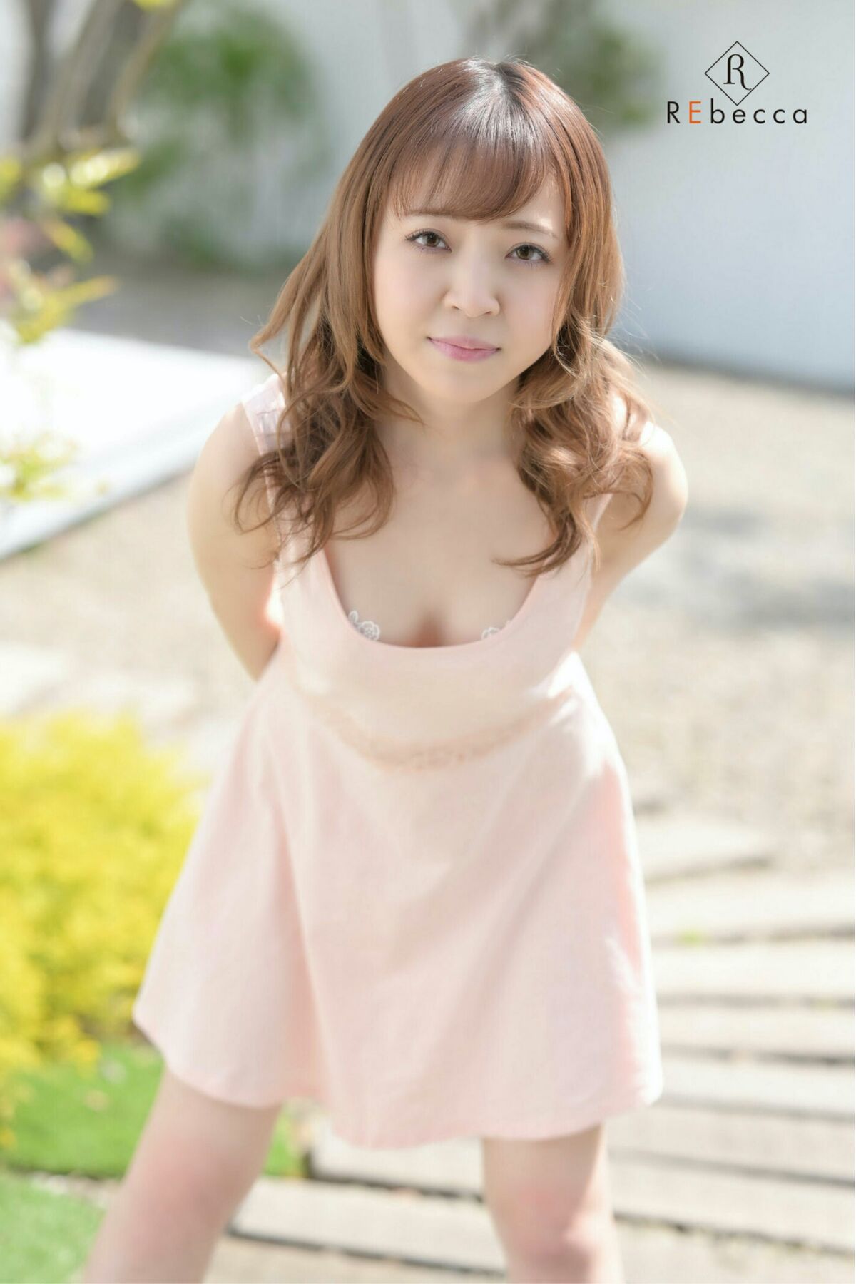 Rebecca Digital Photo Book Okina Mitsuki 沖奈ミツキ Pinkish Feelings Part1 0009 4696077469.jpg