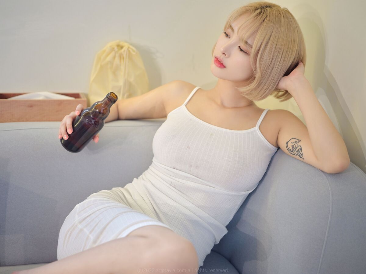 AG Vol 396 Hyoyeon 김효연 Part1 0029 9790044849.jpg