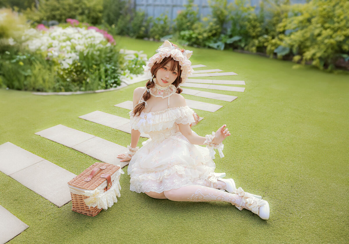 Coser@Elyee 2024年5月 B Red Panda And Apple 0018 9706228043.jpg