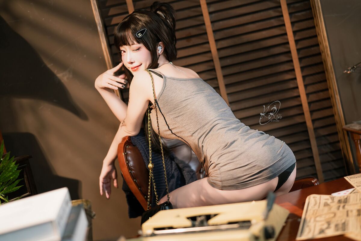 Coser@切切celia 杀手妻子D 0021 9523370645.jpg