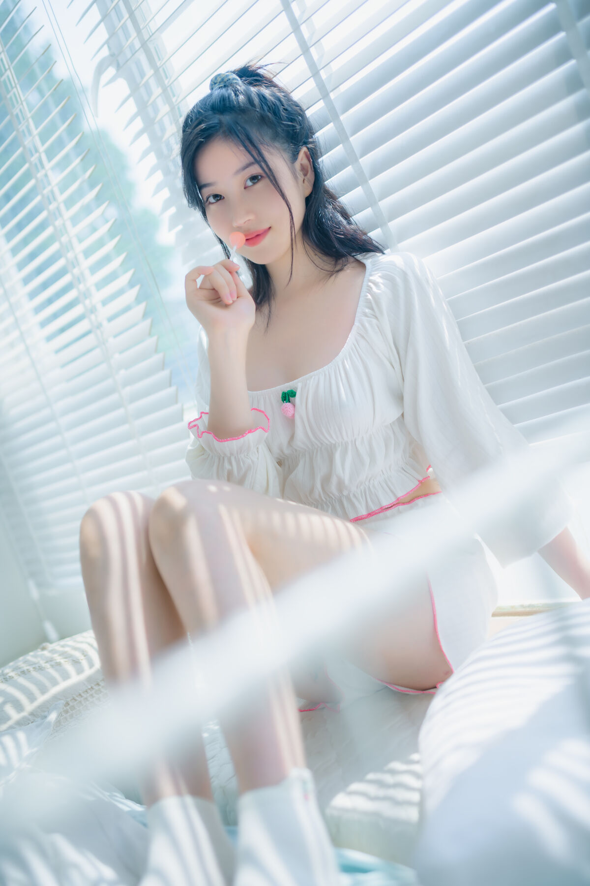 Coser@年年Nnian 爱吃棒棒糖的少女 0021 6480187235.jpg