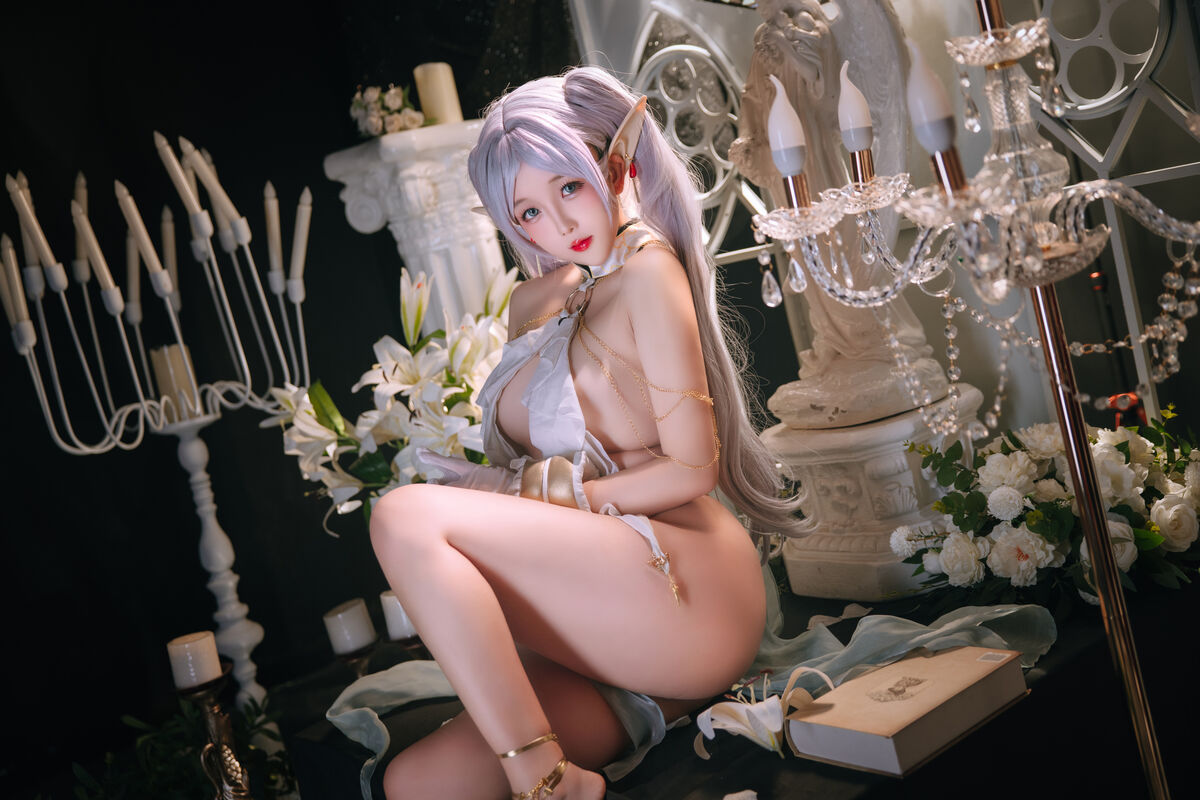 Coser@日奈娇 芙莉莲 圣光版 Part1 0043 1022069767.jpg