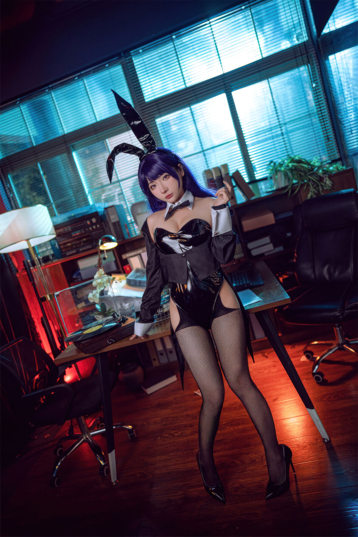 Coser@是三不是世w No.032 喜多川海梦 紫发兔女郎 0001 0151609720.jpg