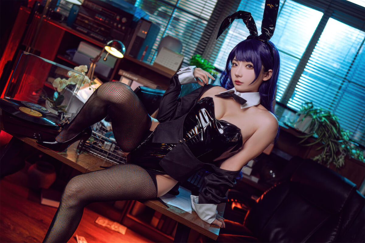 Coser@是三不是世w No.032 喜多川海梦 紫发兔女郎 0002 4910852615.jpg