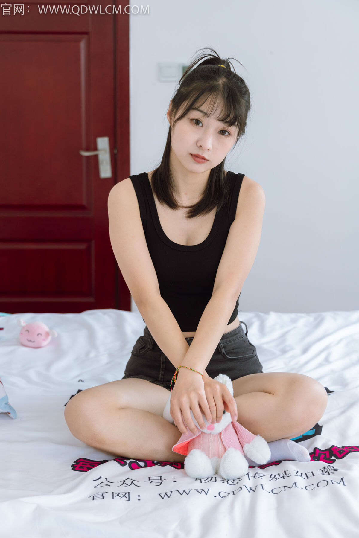 FetishMedia物恋传媒 NO.1199 Yue Xin Part3 0010 4686799044.jpg