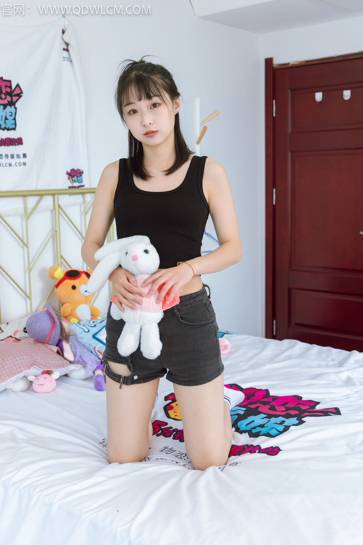 FetishMedia物恋传媒 NO.1199 Yue Xin Part3 0012 0451529695.jpg