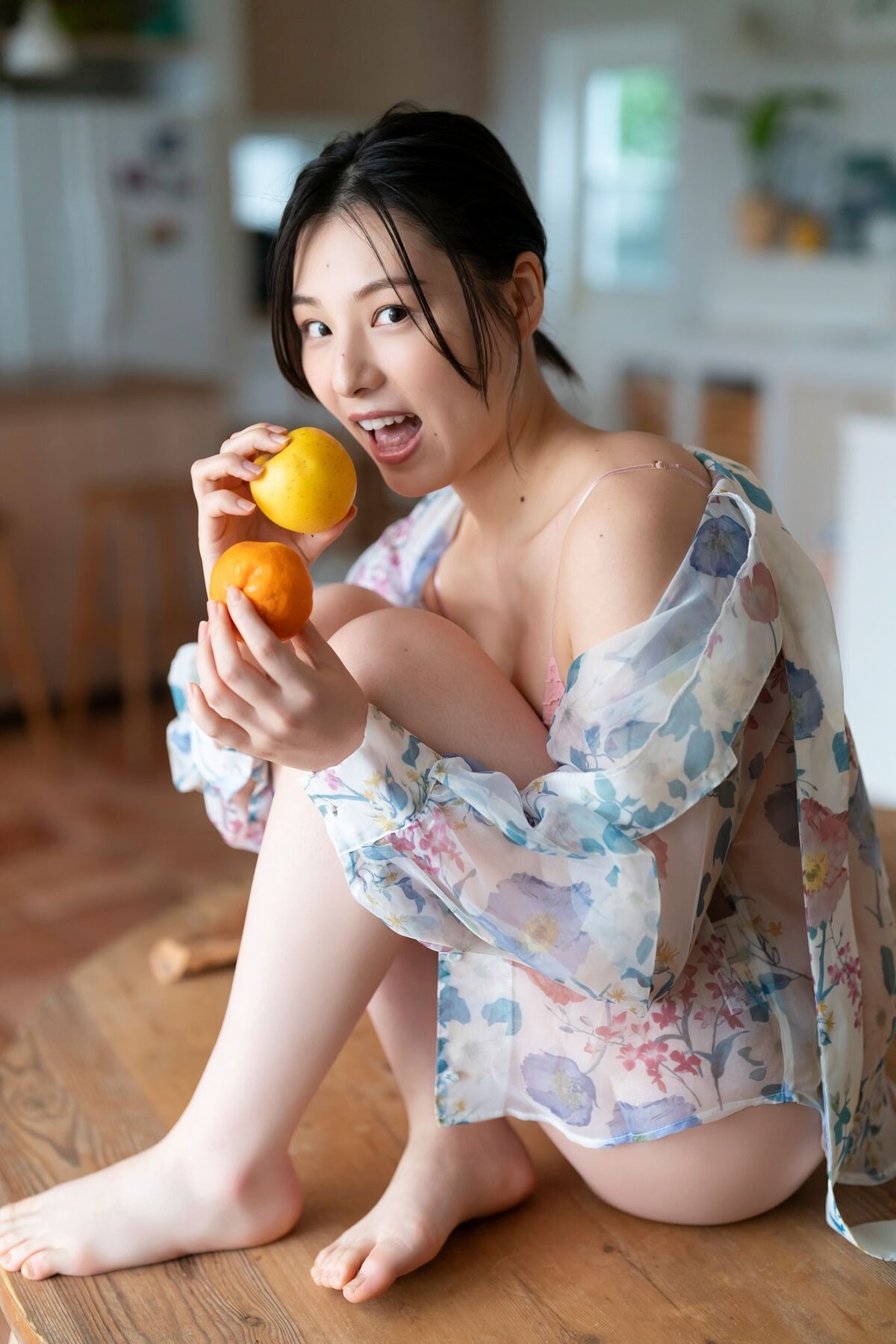 Photobook 2024 05 24 Iori Sagara 相楽伊織 咲き誇る花は美しい SPA デジタル写真集 SPA デジタル写真集 0007 2934765583.jpg