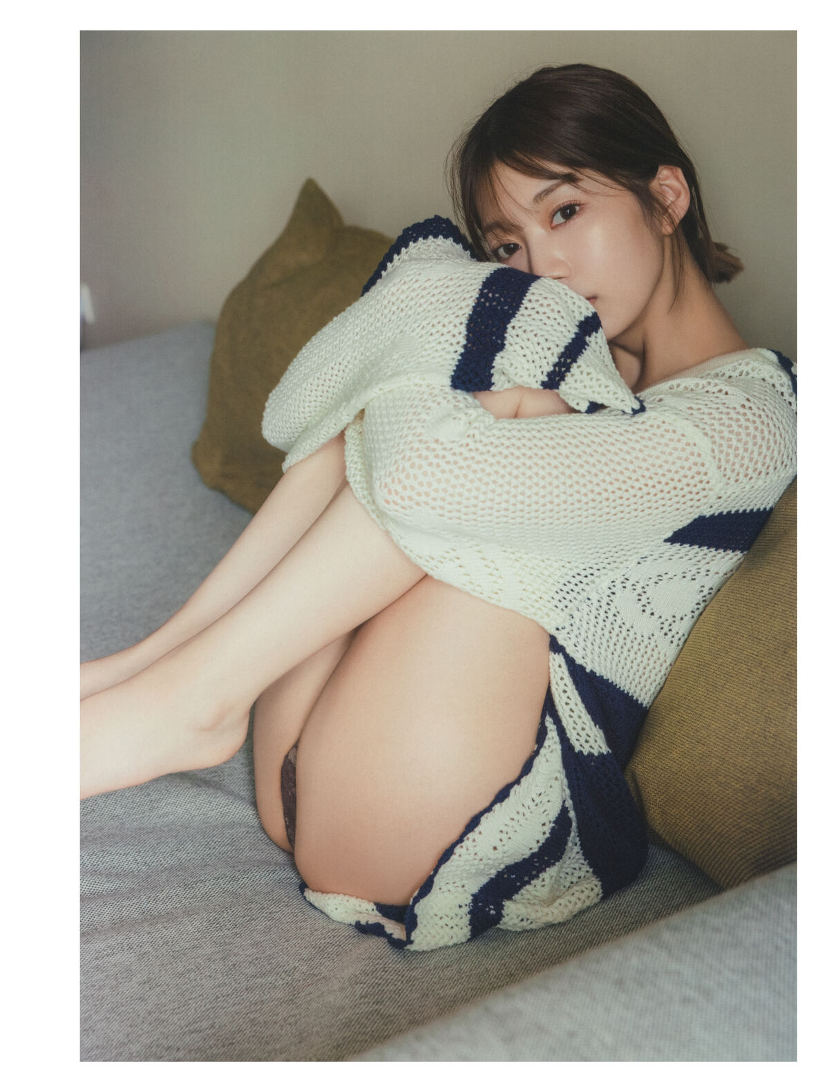 Photobook 2024 06 18 日向坂46 Ayaka Takamoto 高本彩花 1st写真集 僕の記憶の中で Part1 0038 4831558526.jpg