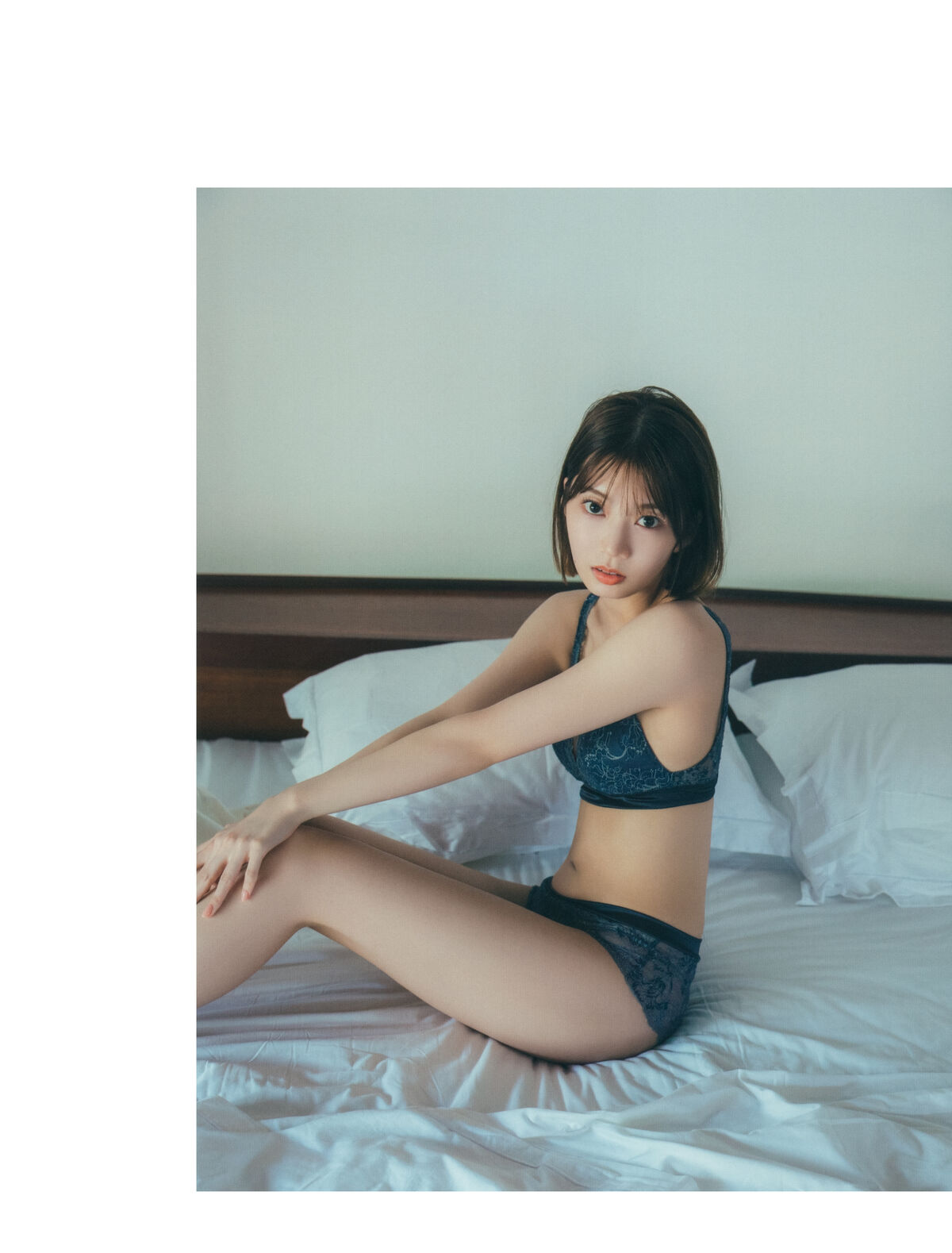 Photobook 2024 06 18 日向坂46 Ayaka Takamoto 高本彩花 1st写真集 僕の記憶の中で Part2 0007 4744702788.jpg