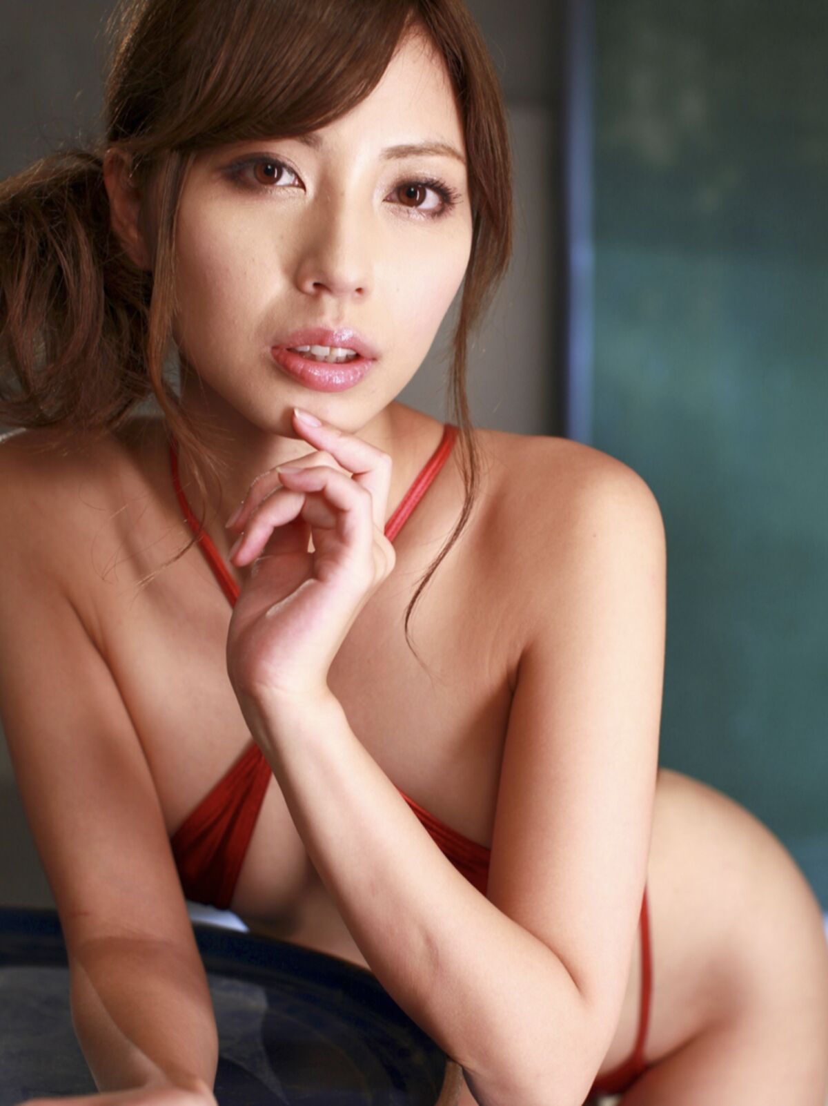 Photobook Yokoyama Miyuki 横山美雪 ヌードな夜 MAXING美少女写真集 0023 2600145976.jpg