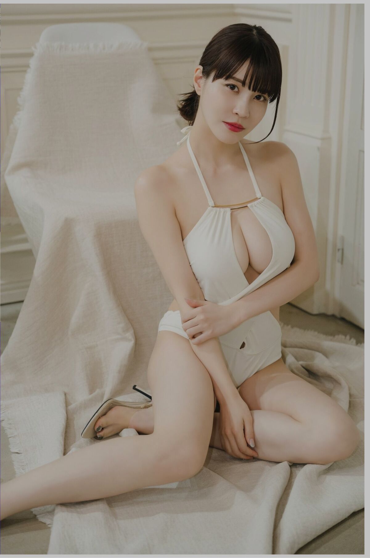 Photobook トレデジ写真集 Vol 2 Asuka Kishi 岸明日香 0049 5203709946.jpg