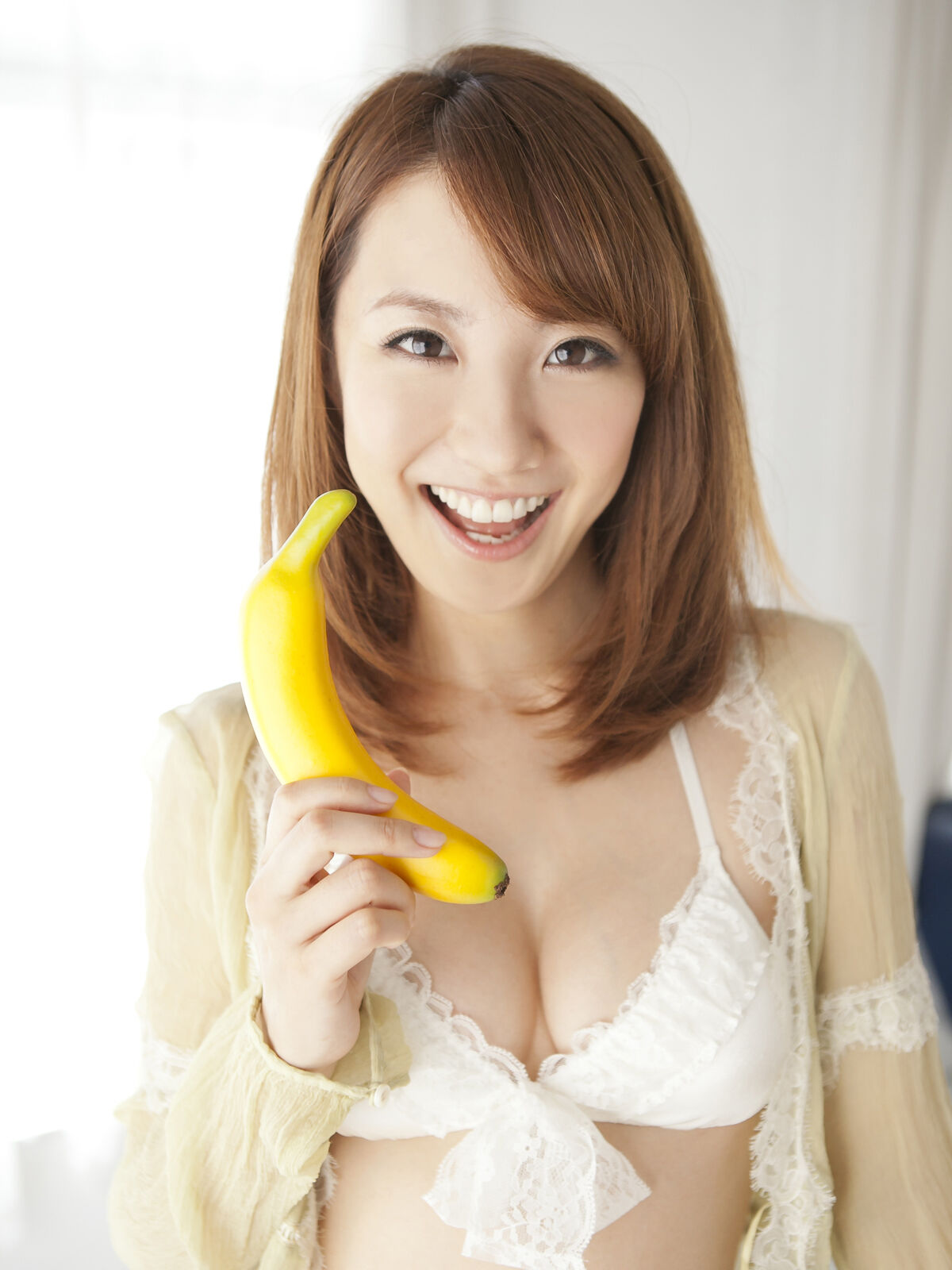 Sabra net 2012 07 27 Cover Girl Yamamoto Azusa 山本梓 JUICY FRUIT Part1 0005 5290057406.jpg