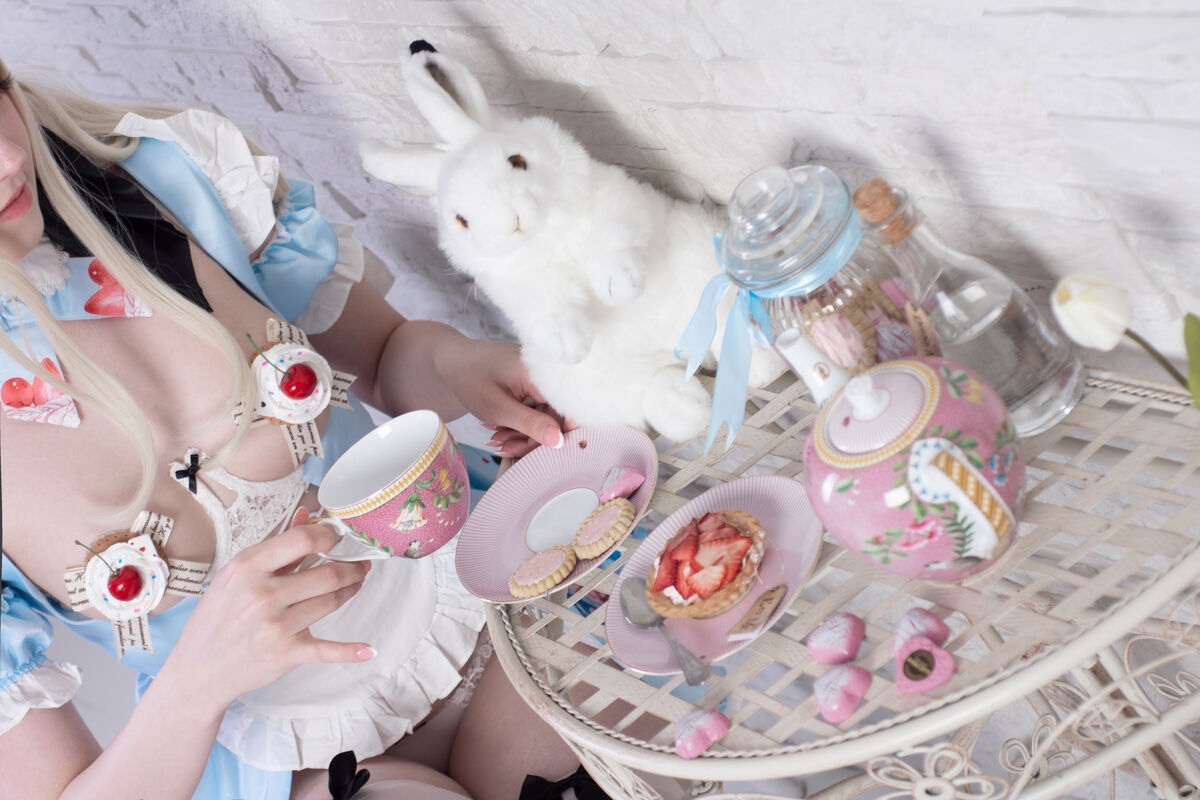 Coser@Candy_Ball Alice in Easterland 0013 4485641930.jpg