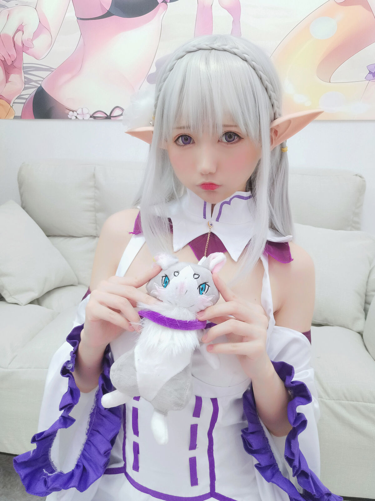 Coser@Nagisa魔物喵 NAGISA魔物喵自撮り05 エミリア 動画入り 0002 3404230302.jpg