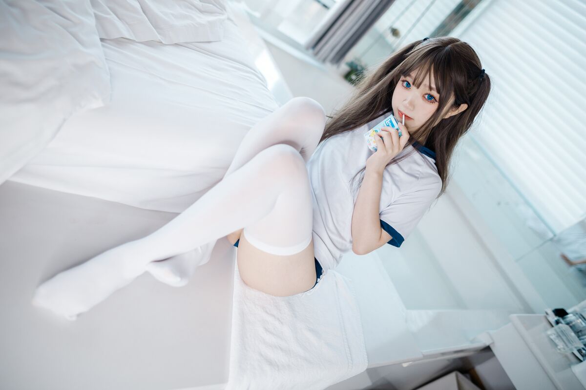 Coser@神沢永莉 半双马尾体操服大腿袜 0009 8413421366.jpg