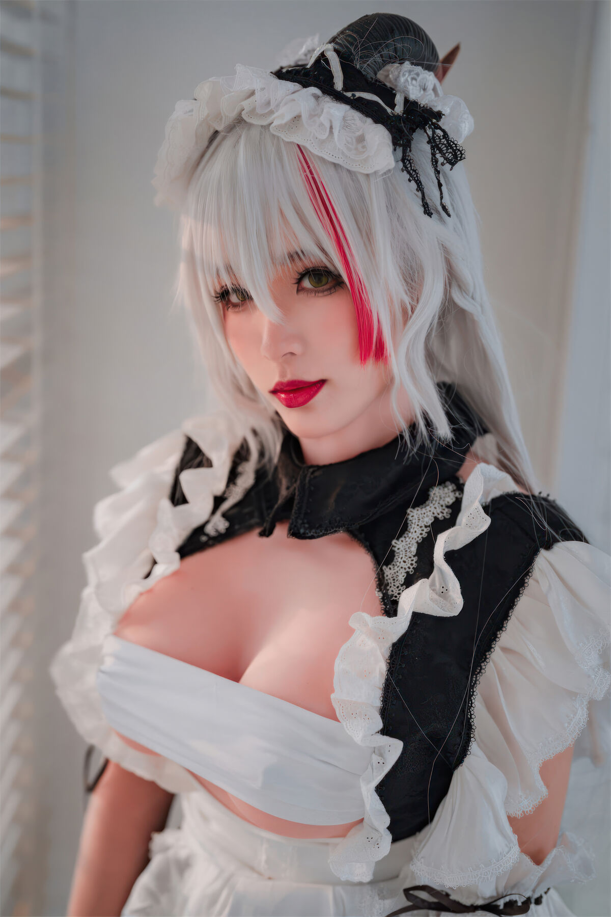 Coser@轩萧学姐 碧蓝航线 埃吉尔女仆 0051 9555079784.jpg