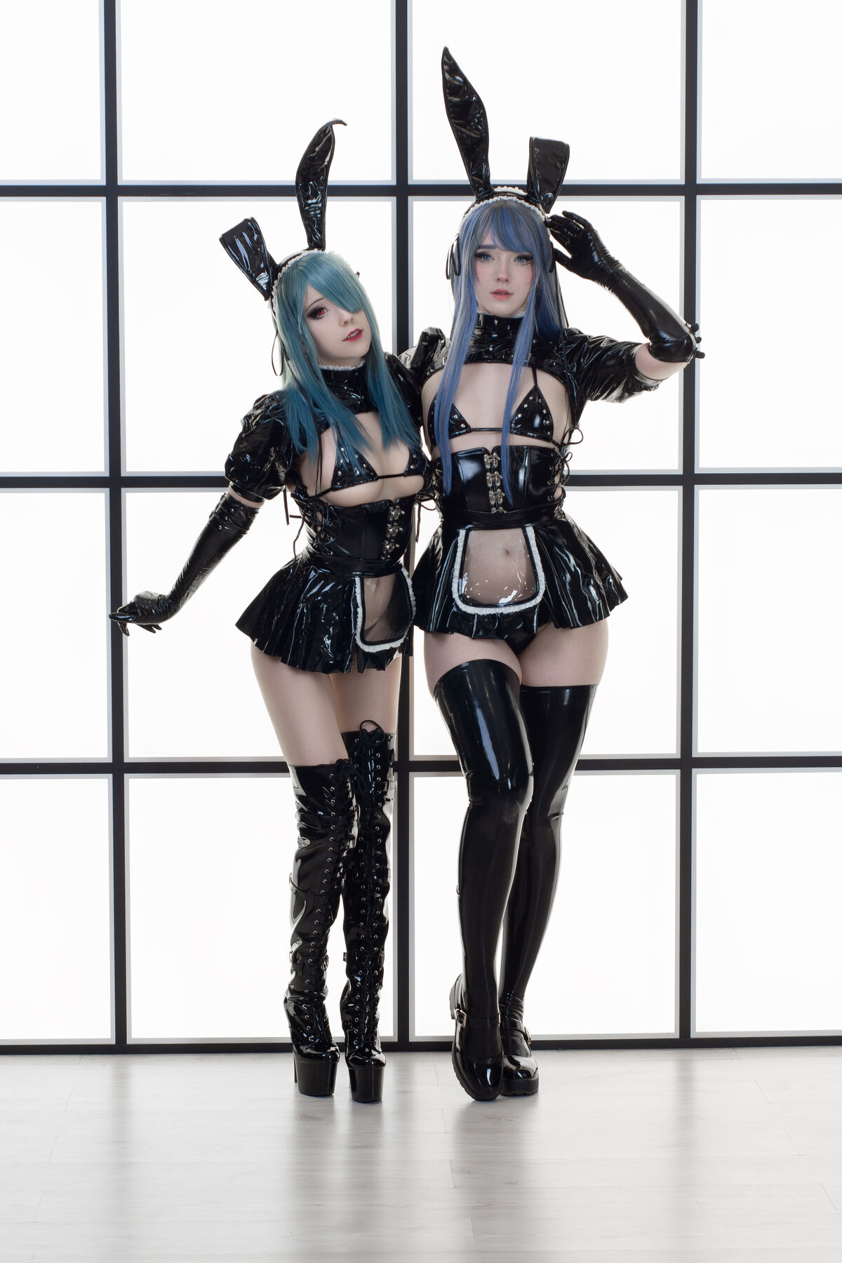 Coser@Candy_Ball Latex Bunny Twins 0008 4769404553.jpg