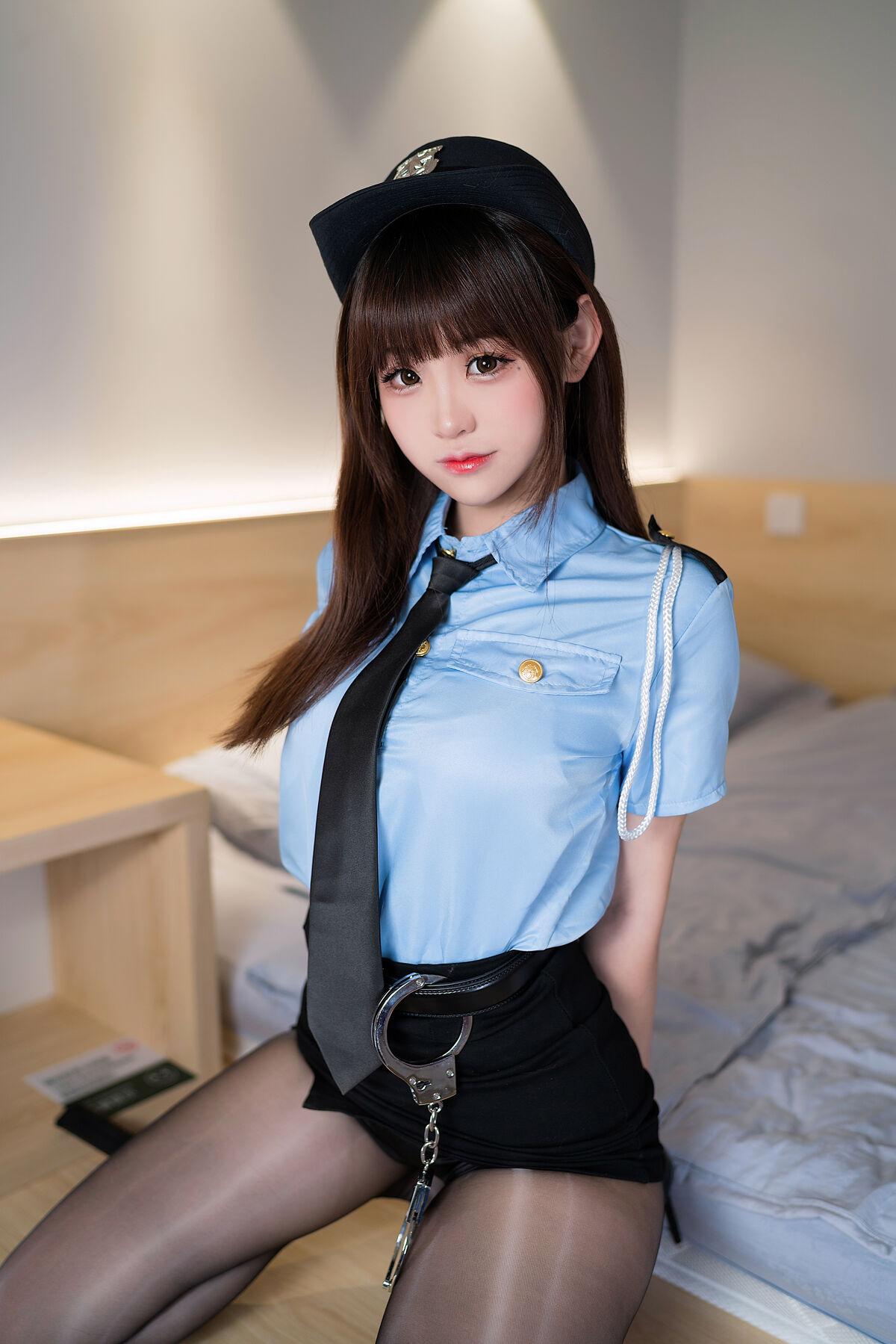 Coser@miko酱ww 黑丝 女警制服 0038 1366929648.jpg