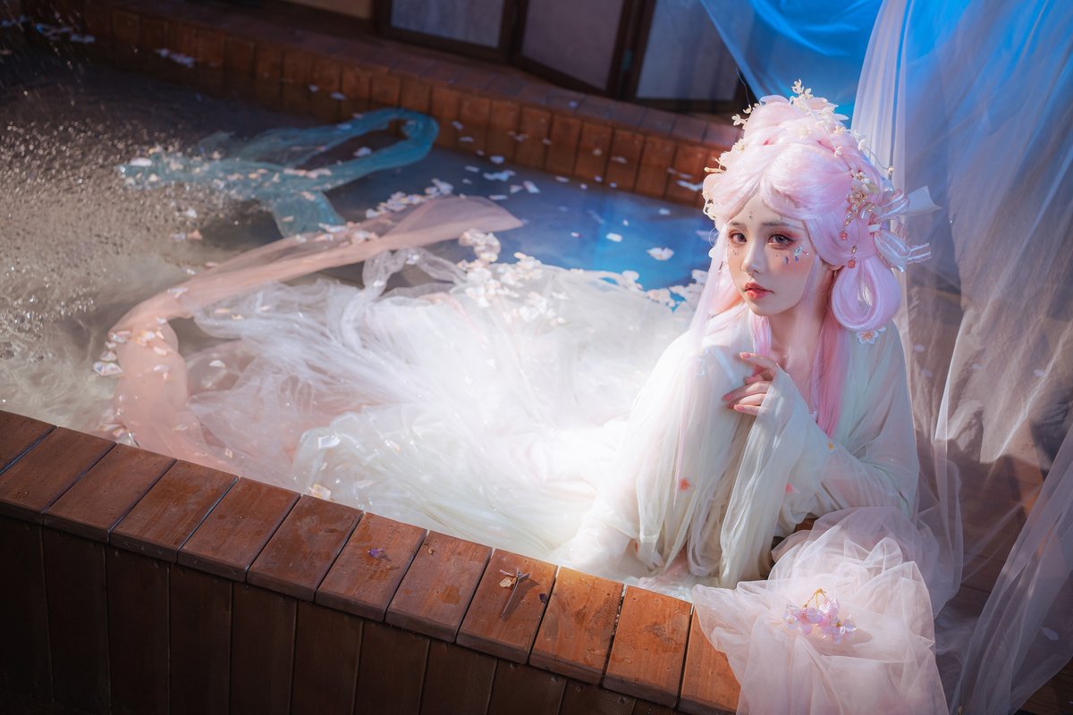 Coser@爆机少女喵小吉 Nekokoyoshi 临江仙 0012 3197967143.jpg