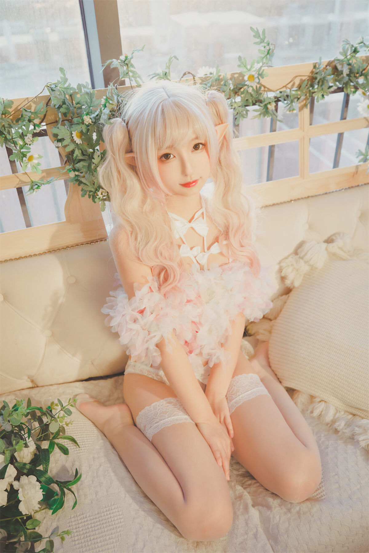 Coser@神楽坂真冬 Vol 082 绝对企画 黑白丝 柔らかい永遠 Part2 0025 4139896580.jpg